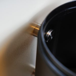 استوانه_30_سانت_بادبزنی_دیواری_مشکی_دیتیل2